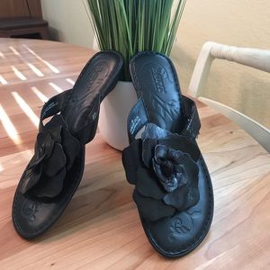 Born Floral Leather Sandal size 7